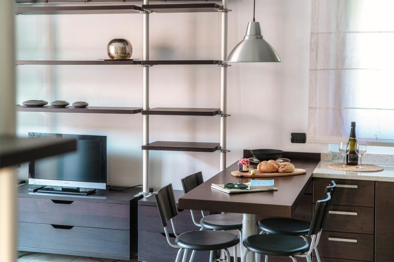 Joivy Splendid Flat W Terrace Near Lake Комо Экстерьер фото